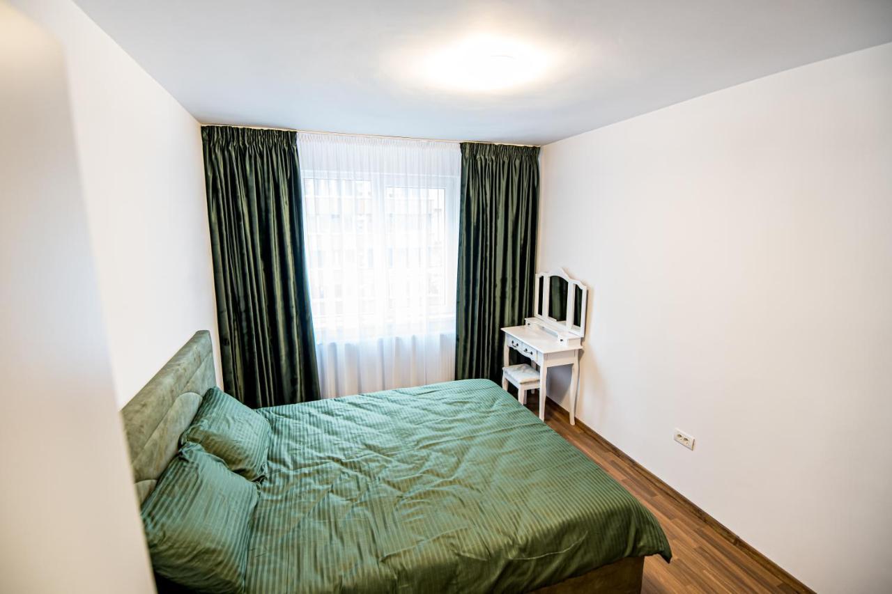 Apartament 3 Camere Royal Braşov Dış mekan fotoğraf